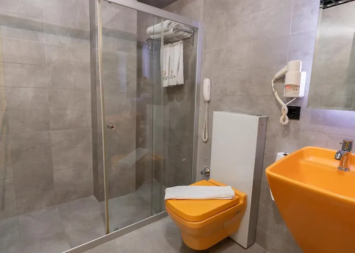 Erdem Hotel 2*